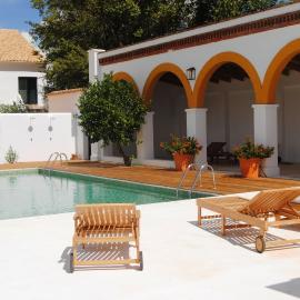 Cortijo de Vega Grande, hotell i Llerena
