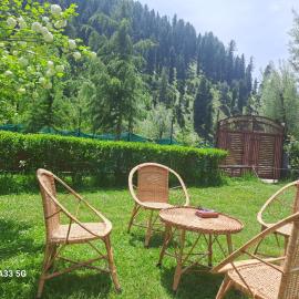 Pahalgām में, होटल Al-Ayaan Guest House