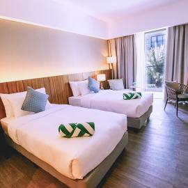 The Maximilian Hotel, hotel din Cauayan City