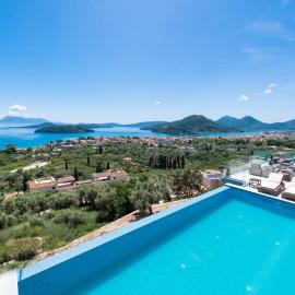 180 Villas, hotel in Nydri