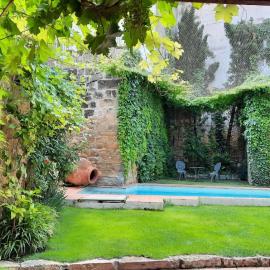 Apartamentos Turísticos El Losal, hotel en Úbeda