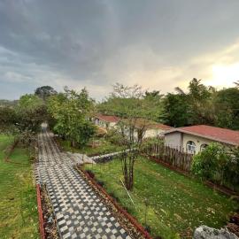 Bhil's Kabeela Resort & Spa Kanha, hotel v destinaci Dhanwār