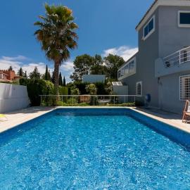 Villa Luna con piscina privada en Embalse del Cubillas