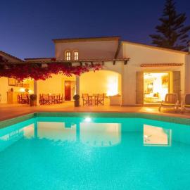 Villa Canyamel - Romantische Villa mit Pool, Hotel in Canyamel