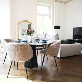 Palais Passy~Design Suite mit Ausblick im Zentrum, hotel in Wiesbaden