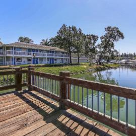 Viesnīca Motel 6-Oakland, CA - Embarcadero pilsētā Oklenda