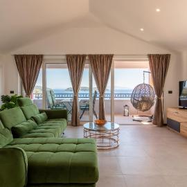 Apartment Cerin Prizba, hotel in Blato