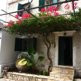 Reset cottage, hotel in Velianitátika