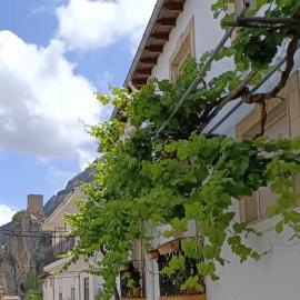 Casa de la Parra – hotel w mieście La Iruela