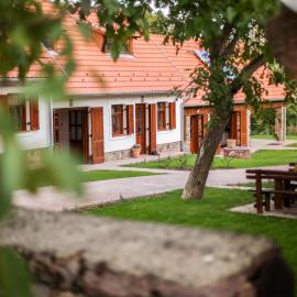 Oszter-ház Kékkút, hotel en Kékkút