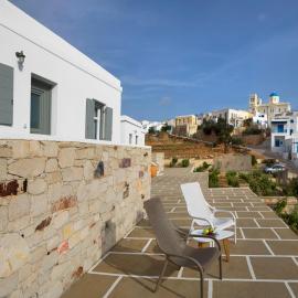 Skinos House Kimolos at Chorio with view