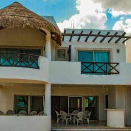 Salamina Luxury private house, готель у місті Uaymitun