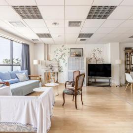 Downtown Spacious Loft Apartment just 3 minutes from City Centre