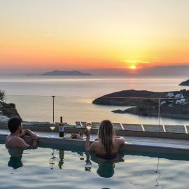 KaYa Tinos Luxury Villa - Aeolus, hotel in Agios Romanos