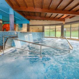 Viesnīca Hotel Spa Norat Torre Do Deza 4* Superior pilsētā Lalina