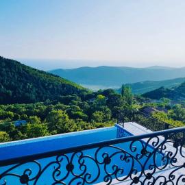 Villa Vuk, khách sạn ở Budva