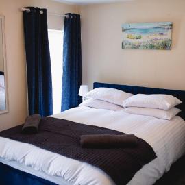 Ballycastle 7A Diamond 2 bedroom apartment, hotel in Ballycastle