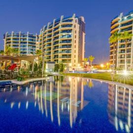 Apartment Deluxe Clara Sea Senses, hotel u gradu Torevjeha