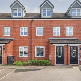 9 Bluebell Lane, hotel in Newport
