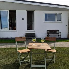 Chalet 18 Widemouth Bay Holiday Village, hotel in Bude