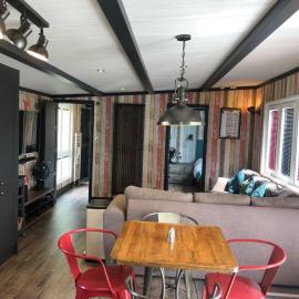 Unique Tribeca with great views, hotel a Bembridge