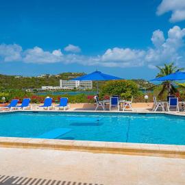 Condo By The Sea, hotel u gradu 'Five Islands Village'