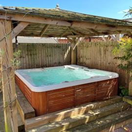 4 Bed House-Free Hot Tub-16 Miles To Chelt Races