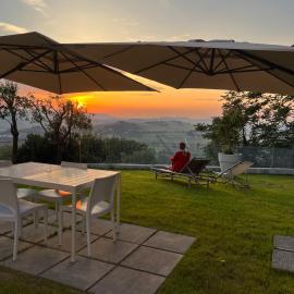 Tramonto - Soggiorni Le Grotte