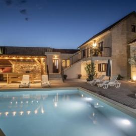 Villa Marija，Krstatice的飯店
