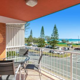 Beach Lodge Unit 9، فندق في غولد كوست