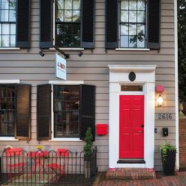 The Poppy Georgetown Guesthouse and Gardens, hotel in Washington