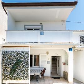 House Nenad
