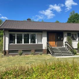 Ferienhaus in Broakulla mit Sauna, hotel v destinaci Broakulla