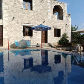Petrini Villa with swimming pool