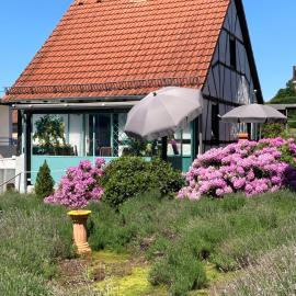 Ferienhaus mit Sauna, Wintergarten und Terrasse im schönen Hochtaunus, hotell i Glashütten