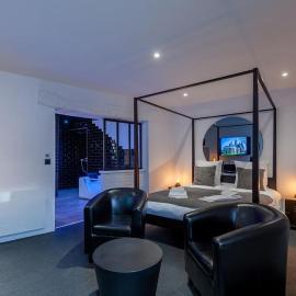 Bayeuzen - Le Baldaquin - Nuitée avec Spa Privatif, Hotel in Bayeux
