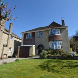 Home in Midsomer Norton, near Bath & Bristol, hotel in Midsomer Norton