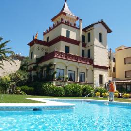 Hotel Hostal del Sol, viešbutis mieste Sant Feliu de Gišolsas