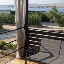 Sweet Dreams Luxury mobile home, Terra Park SpiritoS, hotelli kohteessa Kolan