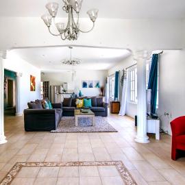 Villa Anthea, hotel in Willemstad