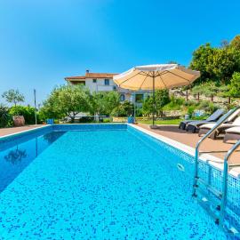 Apartments Zeljko, ξενοδοχείο σε Kampor