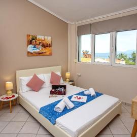 Endless Blue Sunshine, hotel in Paleo Tsifliki