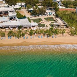 Alexandros by the Beach - Serifos: Livadakia şehrinde bir otel