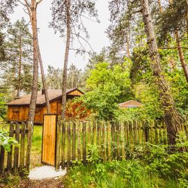 Nature Cottage Stove Garden by PolandBnB: Maciejowice şehrinde bir otel