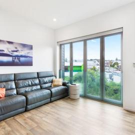 The Perfect Pad on the Shore seconds to Stadium