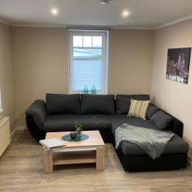 Neu errichtete schöne Wohnung Haus 29a 1. Obergeschoss, hotel u gradu 'Deensen'