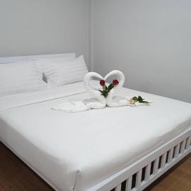 NK Guesthouse 1, hotel a Klong Toi
