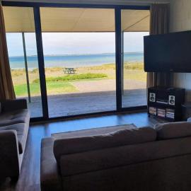 Dun Workin - Absolute Beachfront, hotel in Coobowie