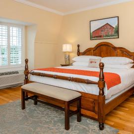 Mills Park Hotel, hotel em Fairborn