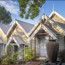 Olive Tree Cottage, hotel a Central Tilba